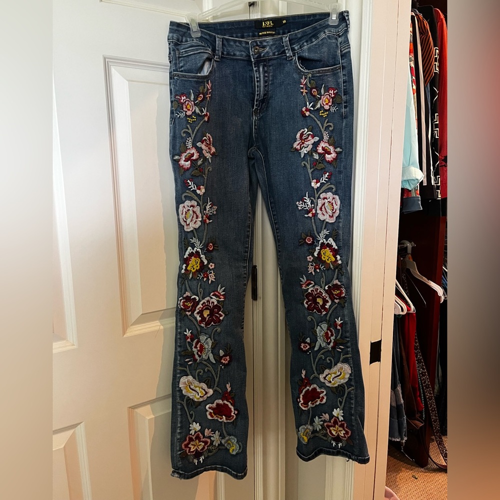 Embroidered Floral Women's Jeans